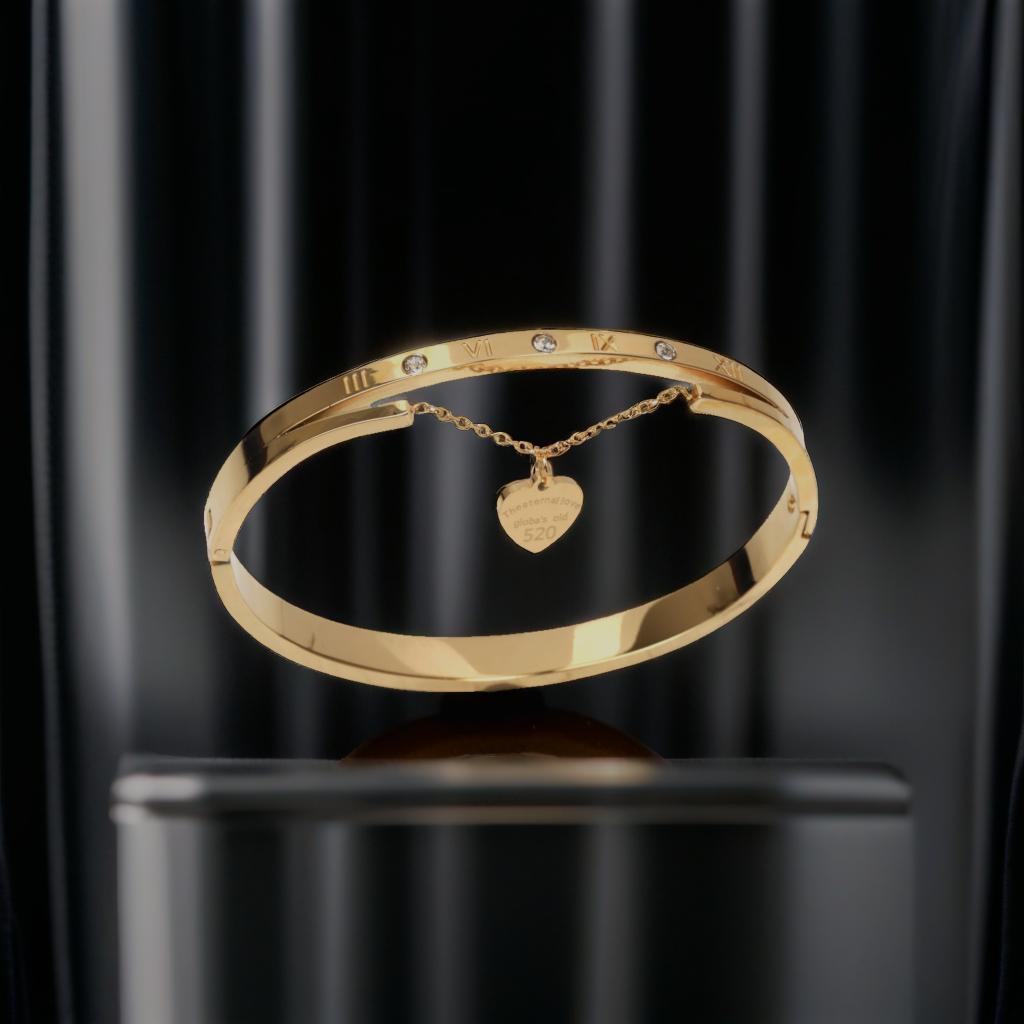 Heart Charm Bracelet