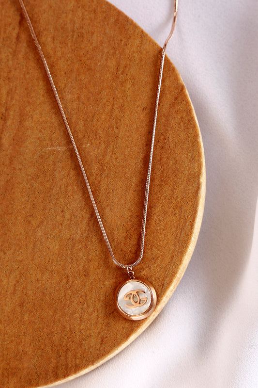 White Pearl Necklace