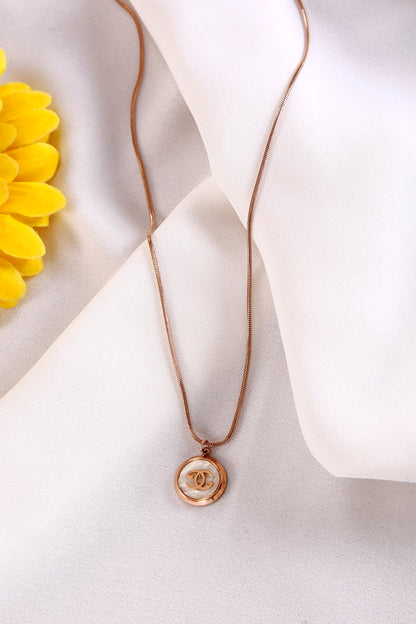 White Pearl Necklace