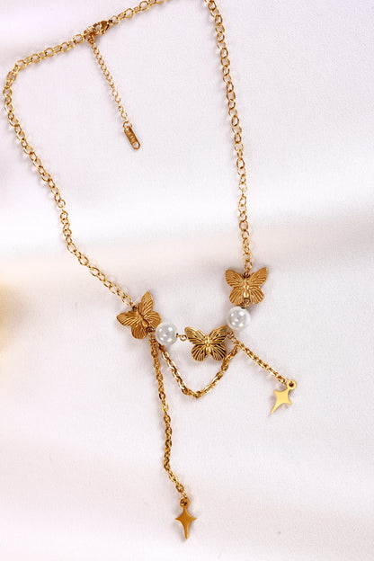 Celestial Bloom Butterfly Necklace – Gold Luxe Edition